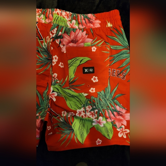 MENS HURLEY PHANTOM LOS ANGELES ANGELS FLORAL SWIM BOARD SHORTS SIZE M - Picture 3 of 7